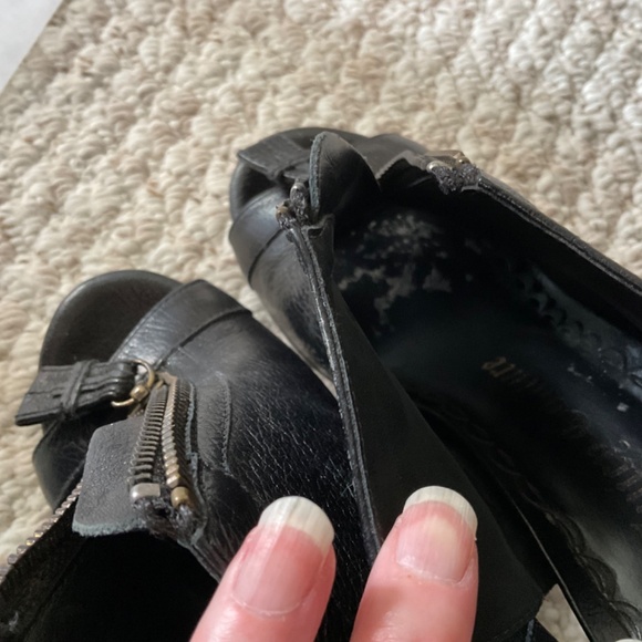 Juicy Couture black bootie heels - size 7M - Picture 4 of 6